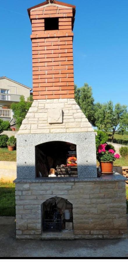 Apartma Cave With Free Parking