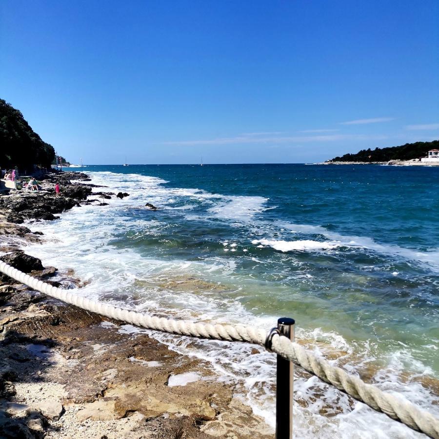 Cave With Free Parking Apartment Pula